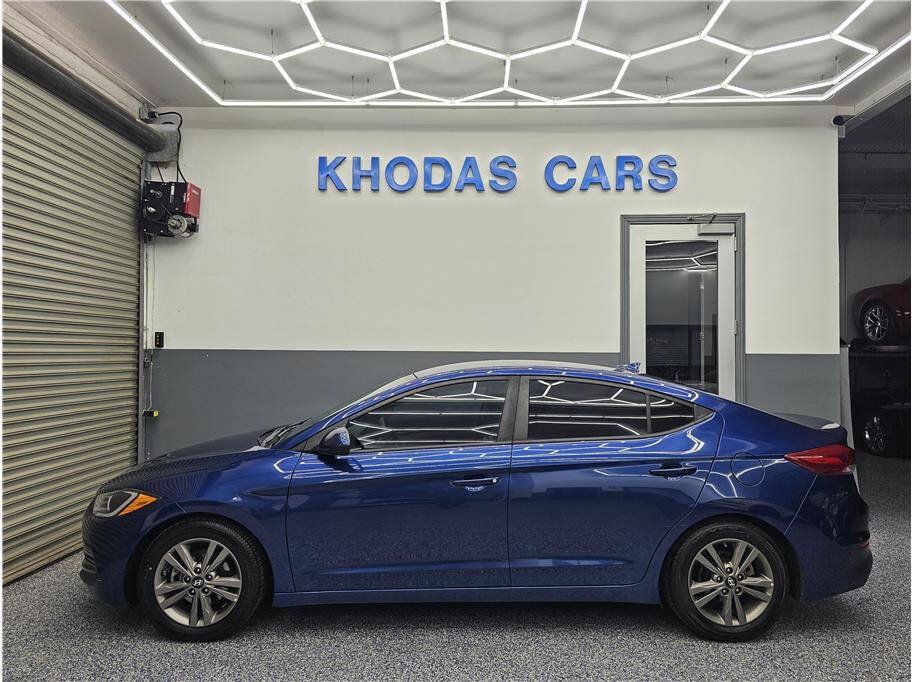 Used 2018 Hyundai Elantra SEL FWD image 1