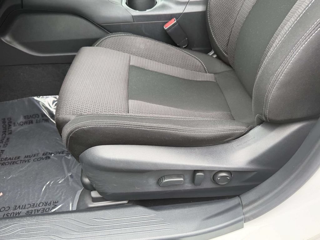 Used 2020 Subaru Outback Premium AWD/4WD image 17