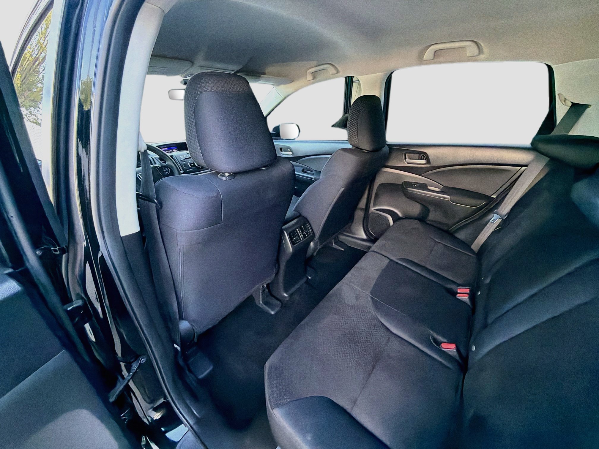 Used 2016 Honda CR-V LX image 24