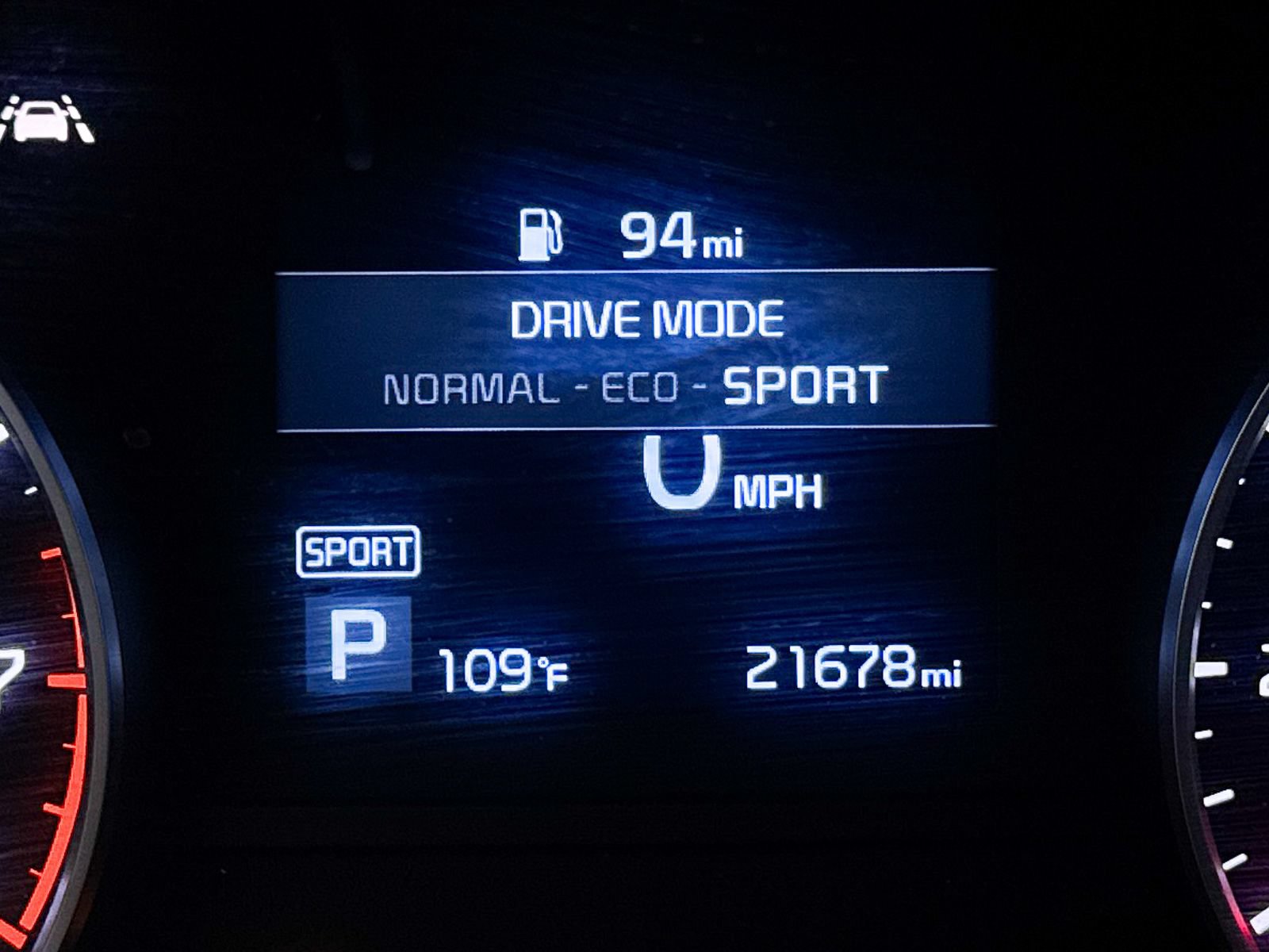 Certified 2022 Kia Sportage Nightfall Edition w/ Nighfall AWD Premium Package image 9