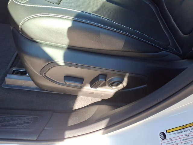 New 2025 Jeep Grand Cherokee L Limited w/ Luxury Tech Group II image 8