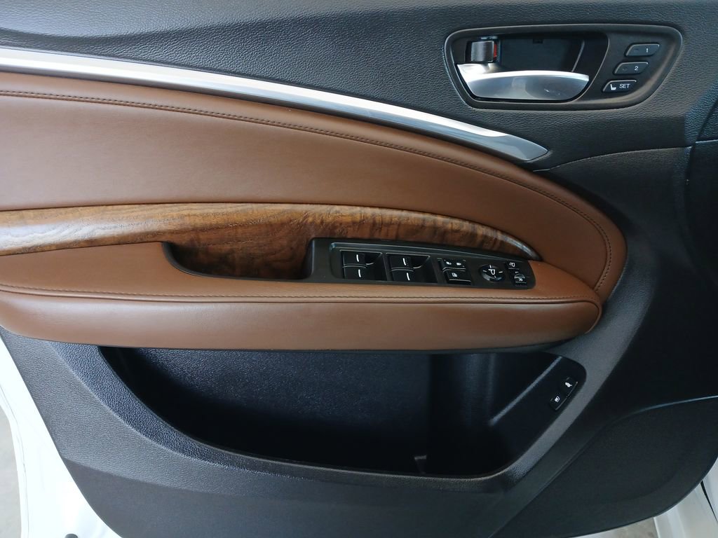 Used 2020 Acura MDX FWD w/ Advance Package image 24