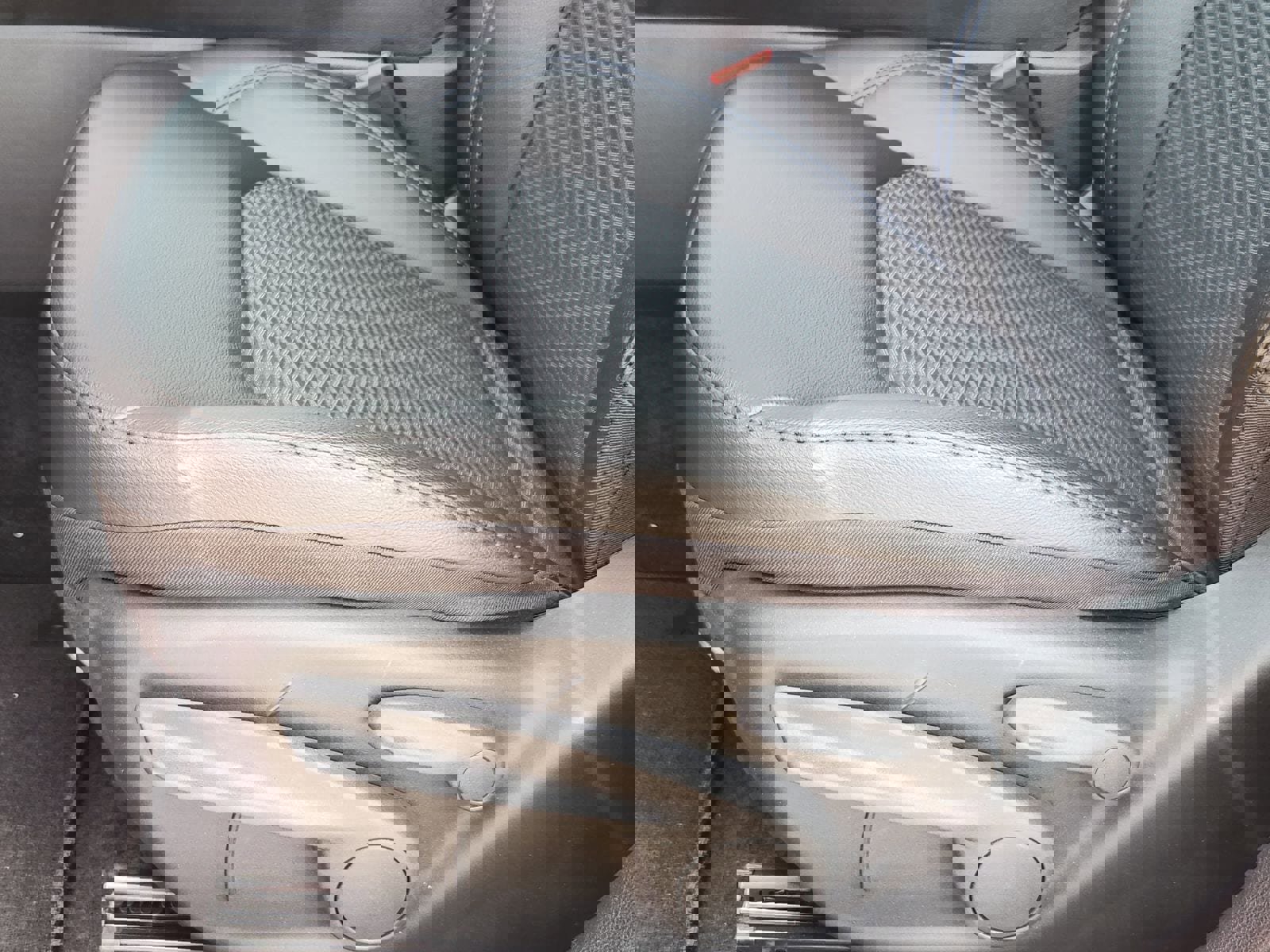 New 2026 Jeep Compass Latitude image 33