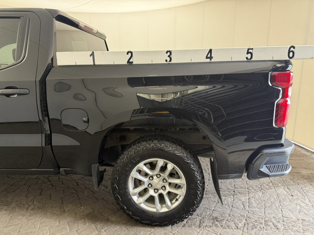 Used 2024 Chevrolet Silverado 1500 W/T w/ WT Value Package AWD/4WD image 5