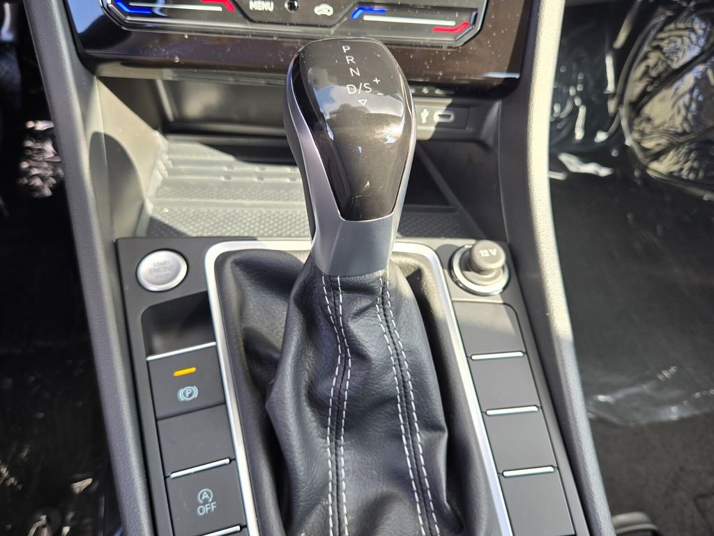 New 2026 Volkswagen Jetta SEL image 10