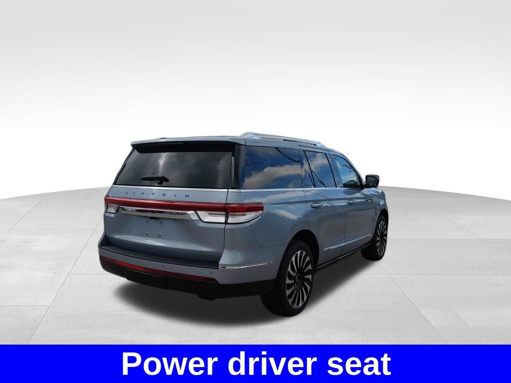 Used 2024 Lincoln Navigator Black Label AWD/4WD image 10