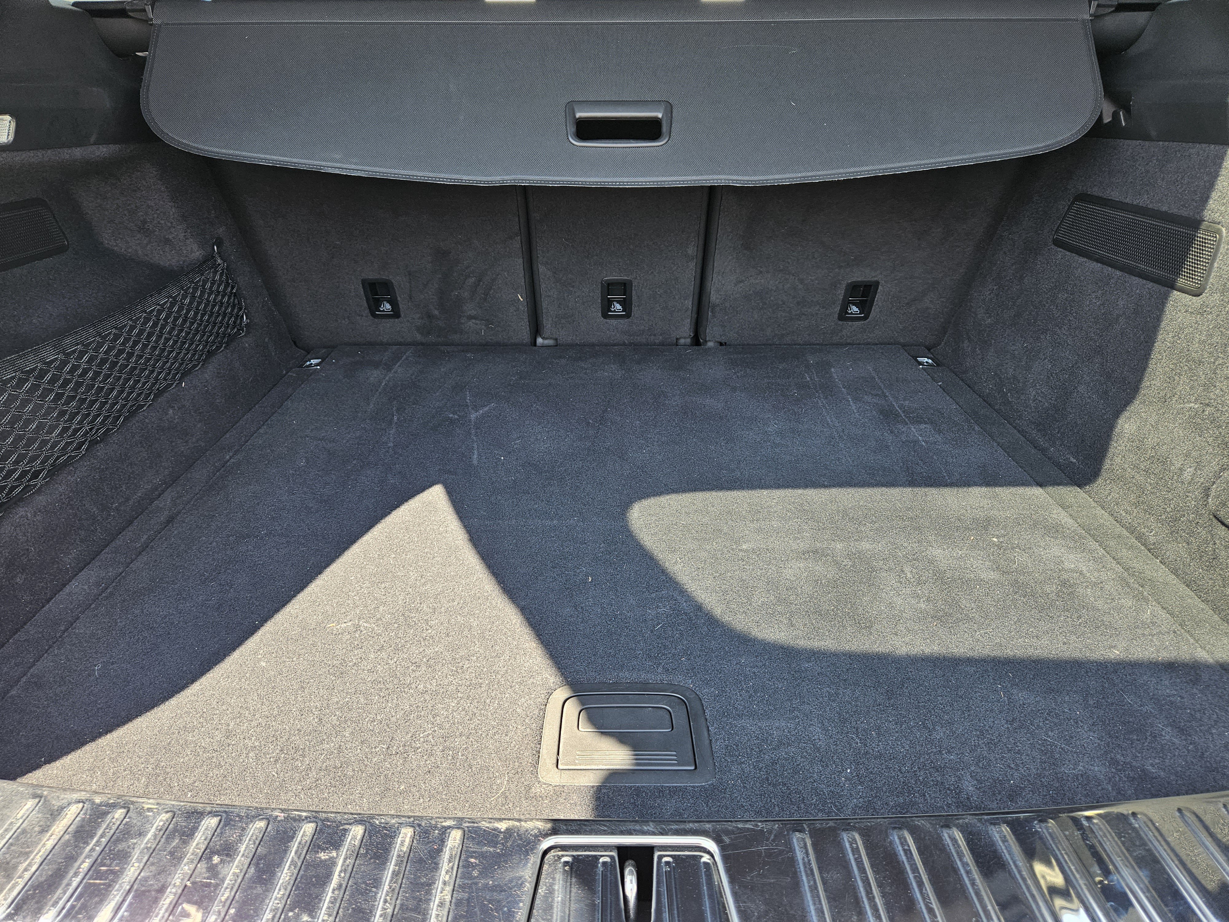 Certified 2024 Porsche Cayenne AWD/4WD image 31