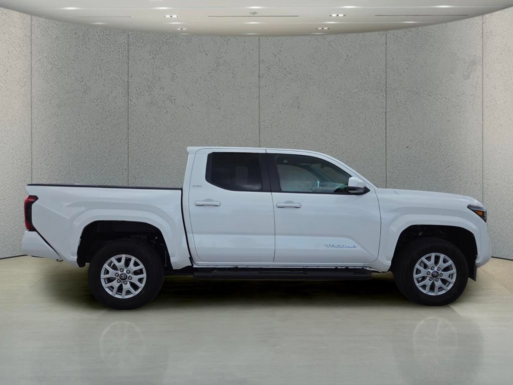 Used 2025 Toyota Tacoma SR5 RWD image 3