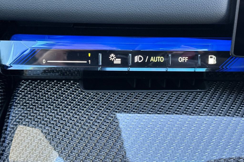 New 2026 BMW M5 w/ Carbon Package image 31