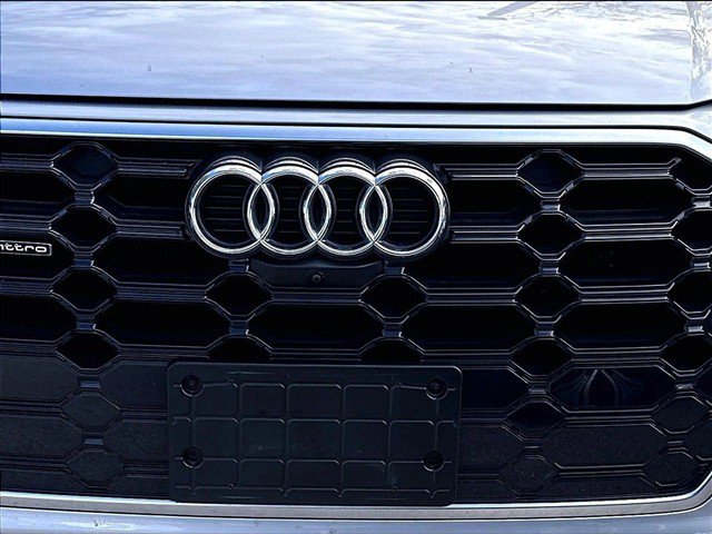 Used 2022 Audi Q5 2.0T Premium Plus AWD/4WD image 29