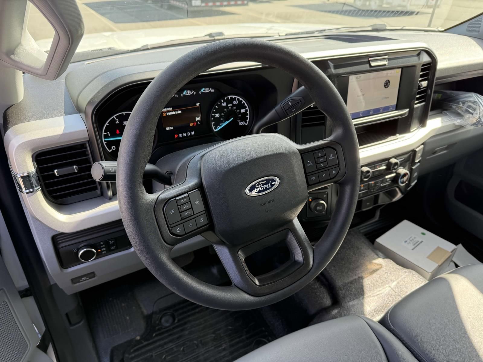 New 2025 Ford F550 4x4 Crew Cab Super Duty image 12