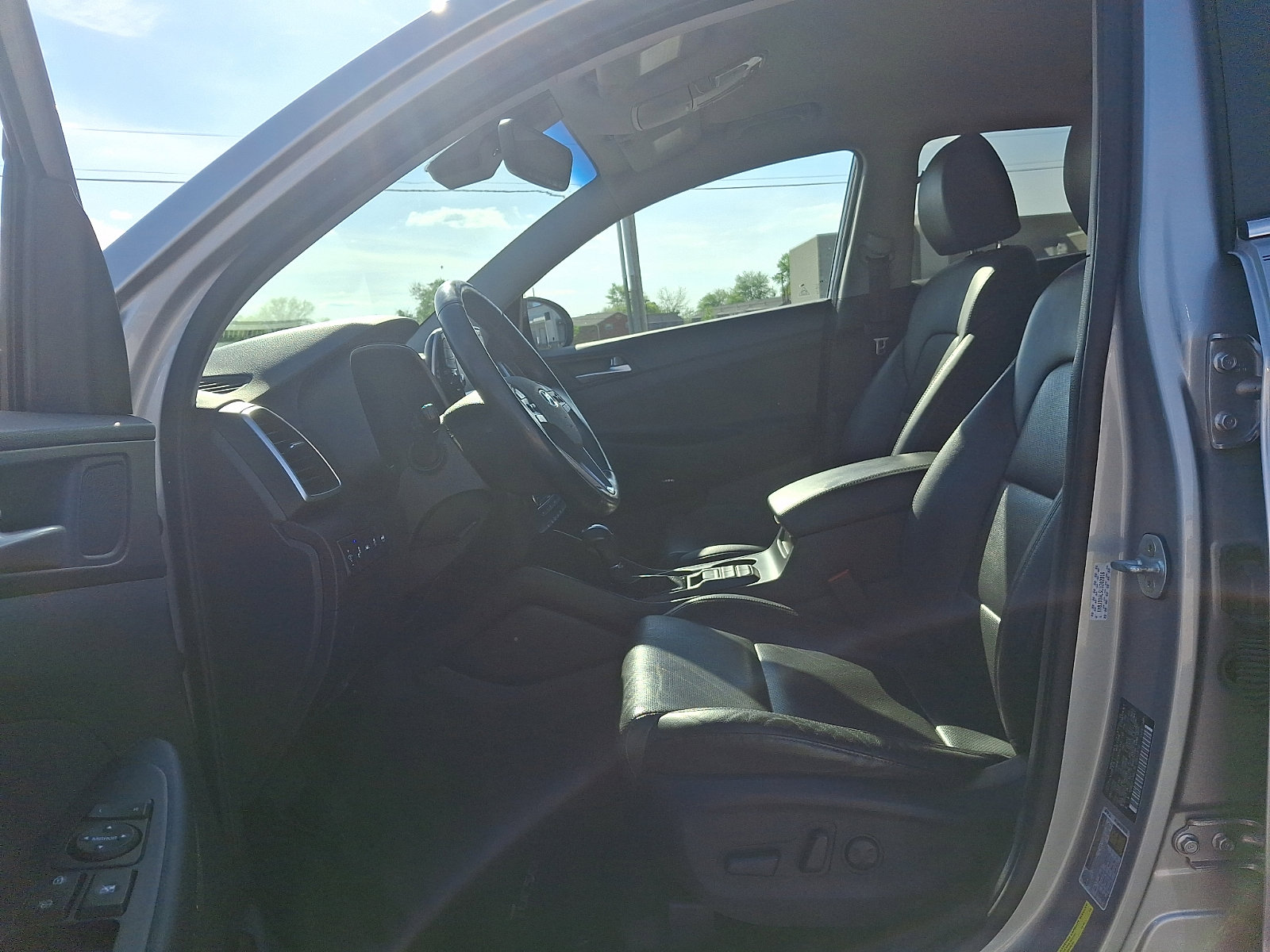 Used 2020 Hyundai Tucson Limited FWD image 13