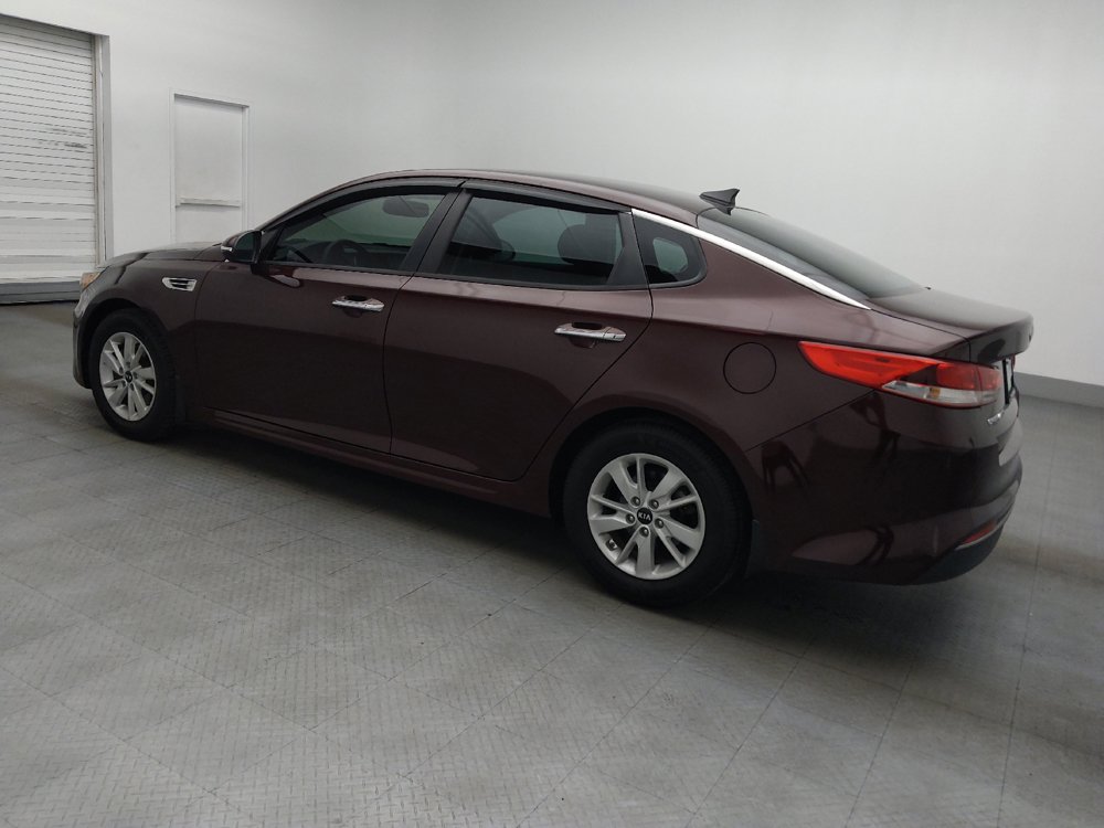 Used 2018 Kia Optima LX FWD image 3