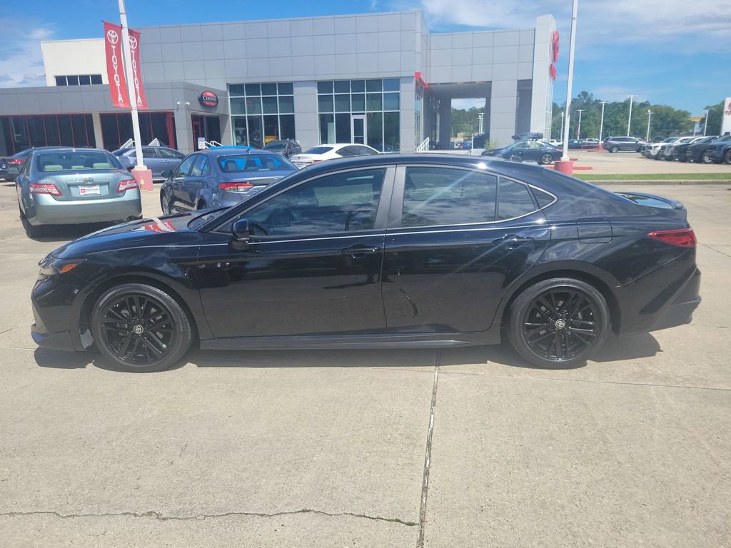 Certified 2025 Toyota Camry SE w/ Convenience Package FWD video 2
