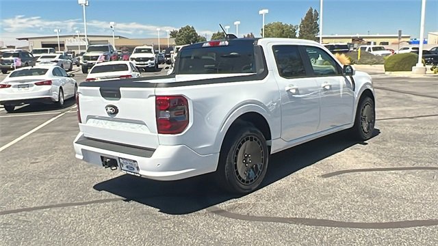 New 2025 Ford Maverick Lobo image 3