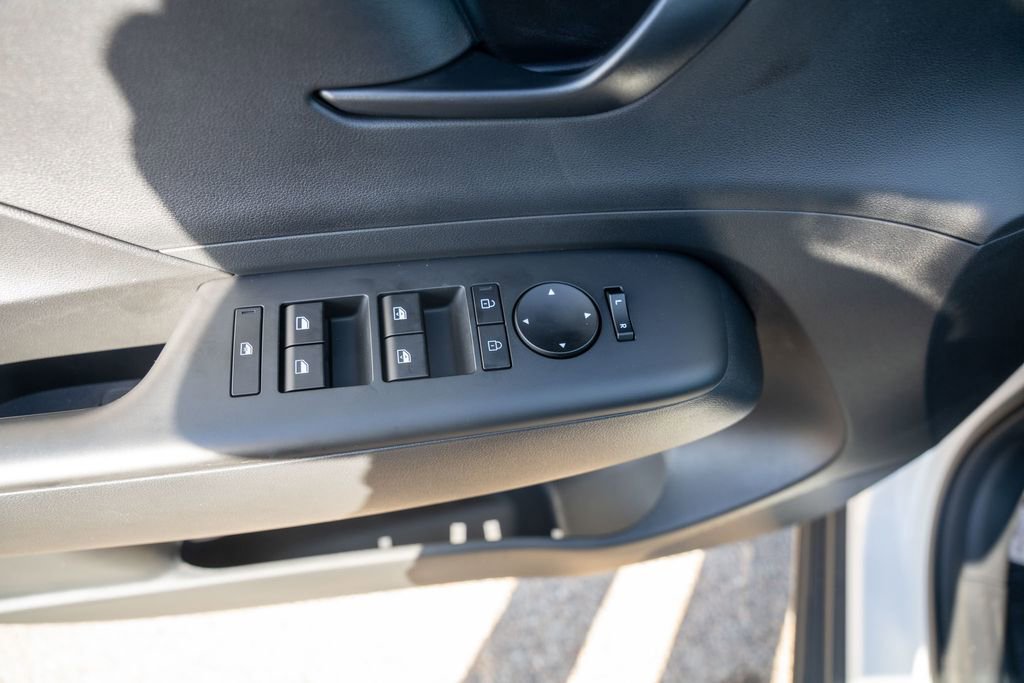 New 2026 Hyundai Kona SEL Sport image 17