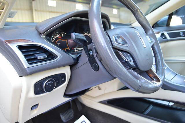 Used 2014 Lincoln MKZ AWD w/ Equipment Group 102A Reserve image 28