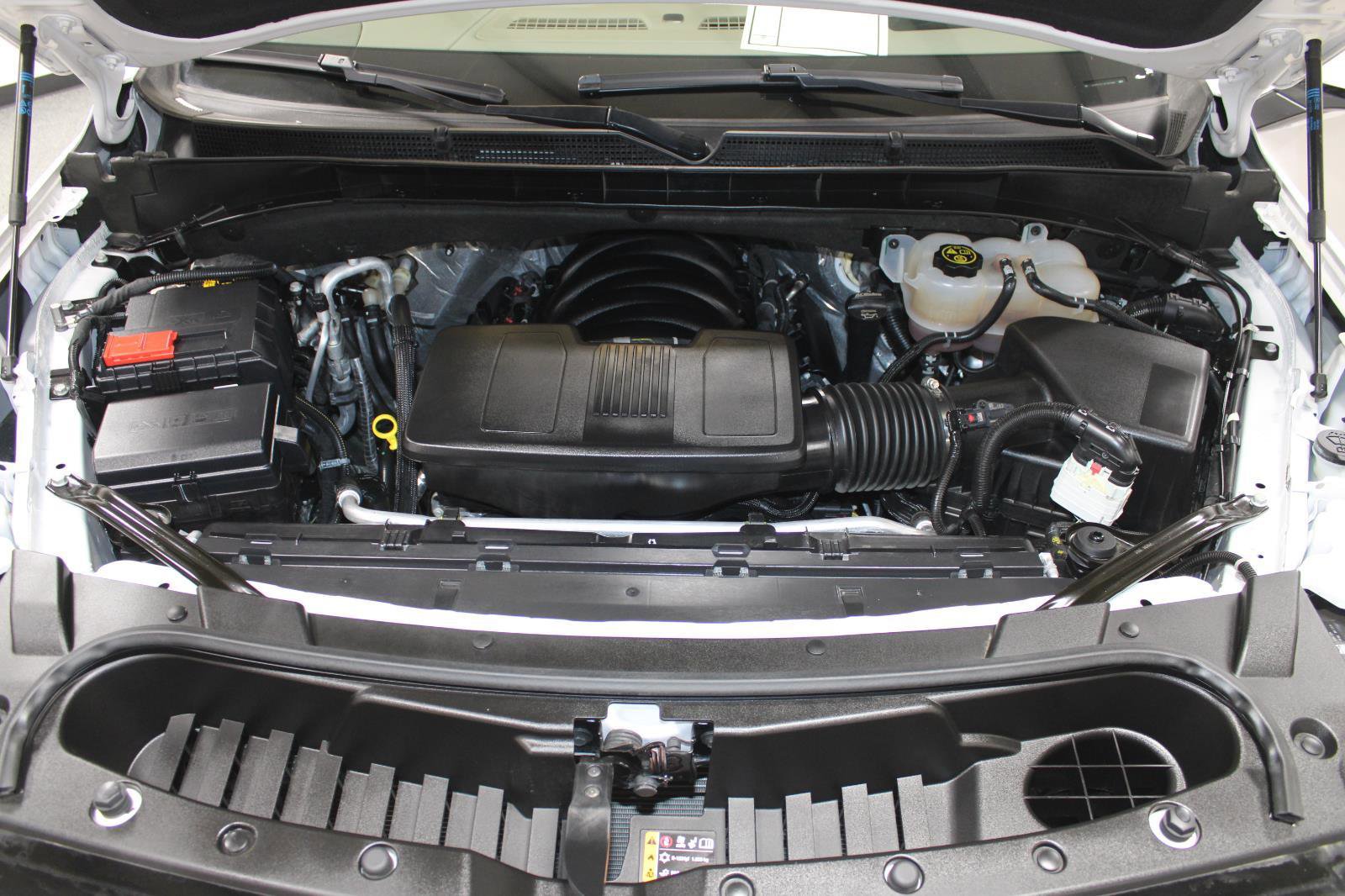 Used 2024 GMC Yukon XL Denali w/ Advanced Technology Package image 44