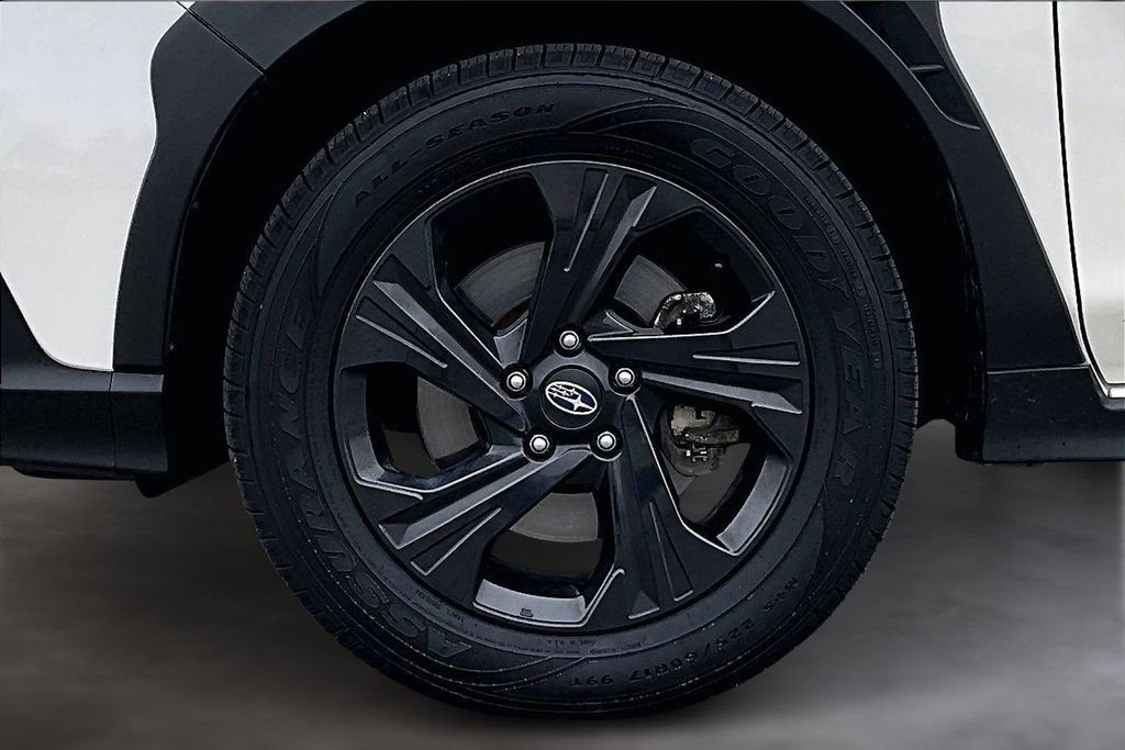 Used 2024 Subaru Crosstrek 2.0i image 10