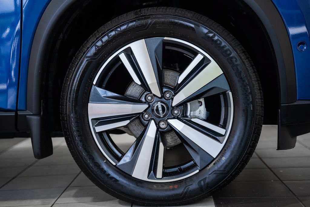Used 2023 Nissan Rogue Platinum AWD/4WD image 21