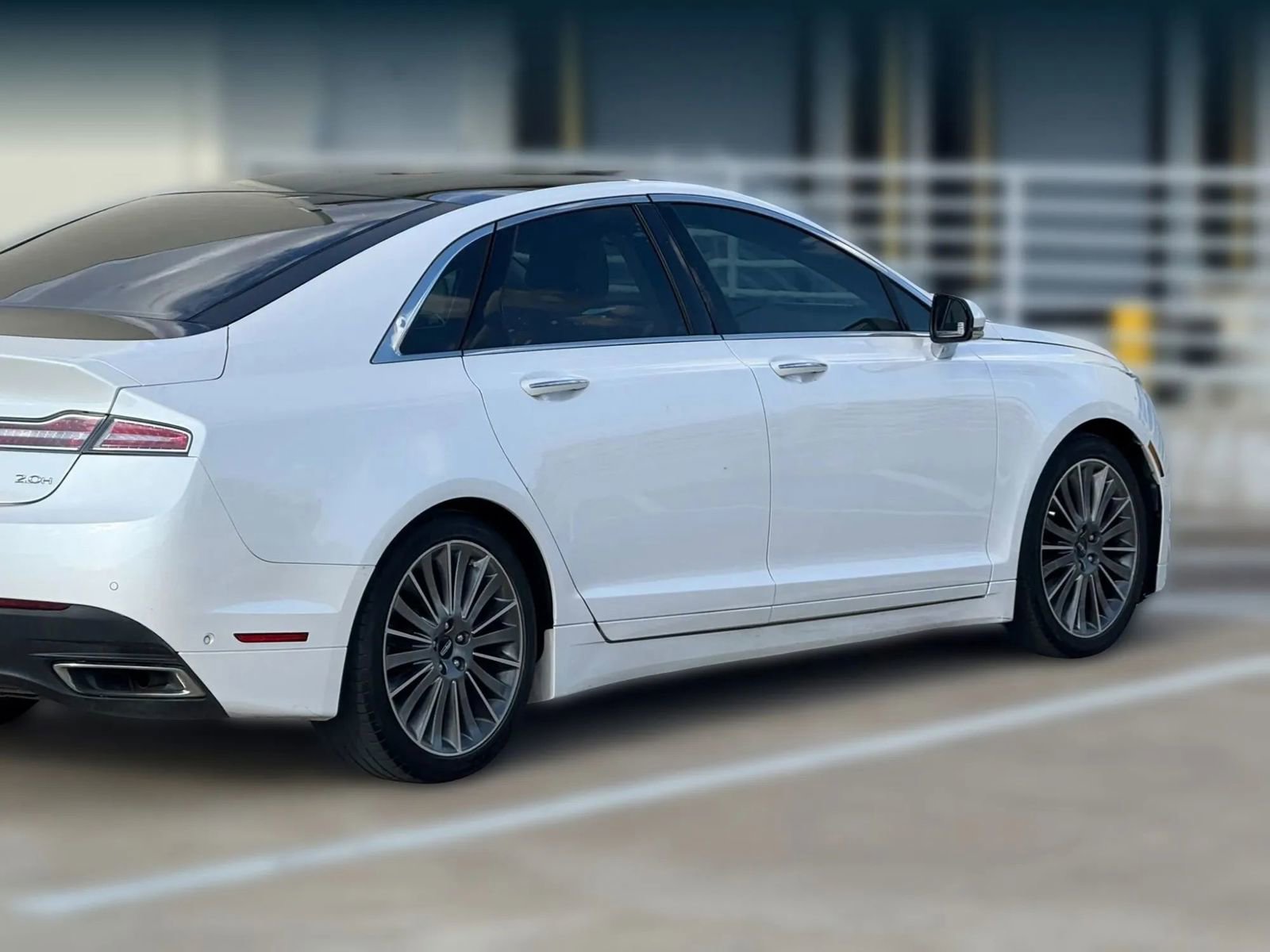 Used 2013 Lincoln MKZ Hybrid image 9