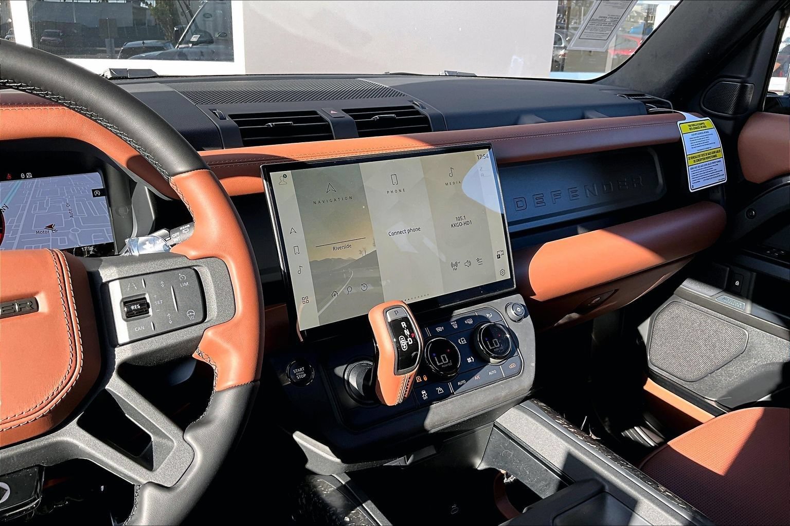 New 2026 Land Rover Defender 110 OCTA AWD/4WD image 7
