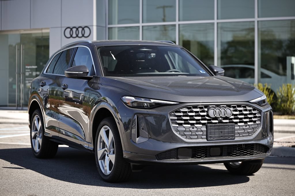 New 2026 Audi Q5 Premium AWD/4WD image 2