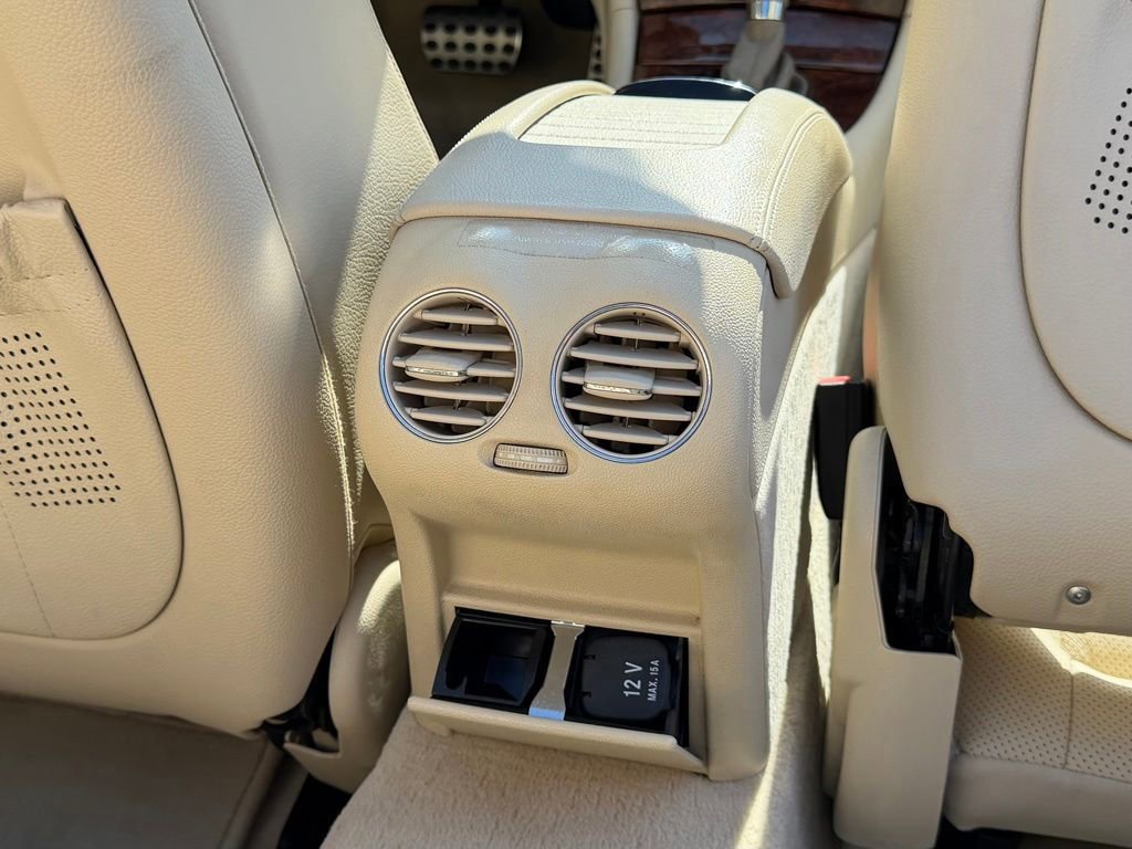 Used 2009 Mercedes-Benz CLK 350 Cabriolet image 23