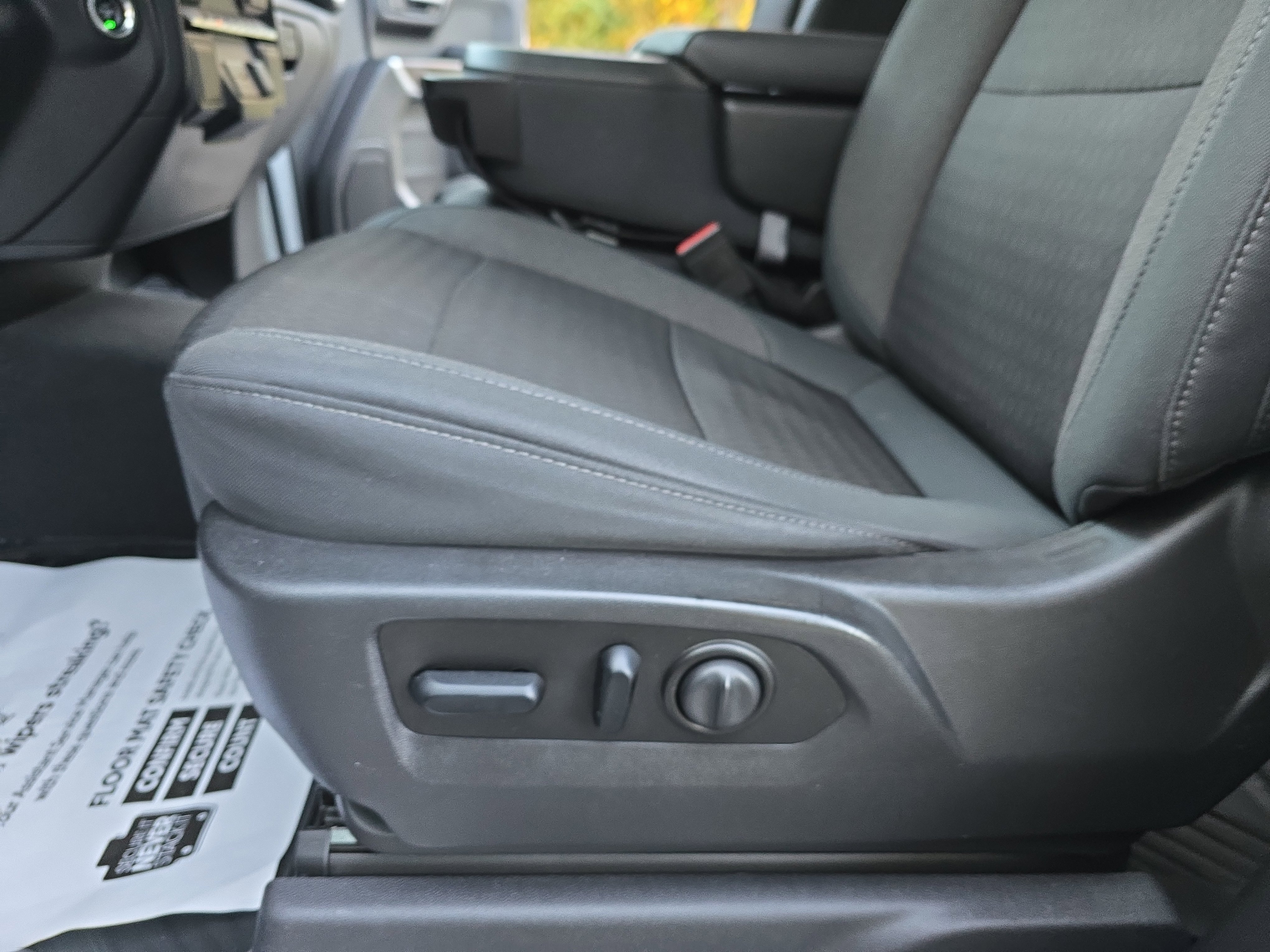 Used 2019 GMC Sierra 1500 Elevation w/ Elevation Value Package image 30