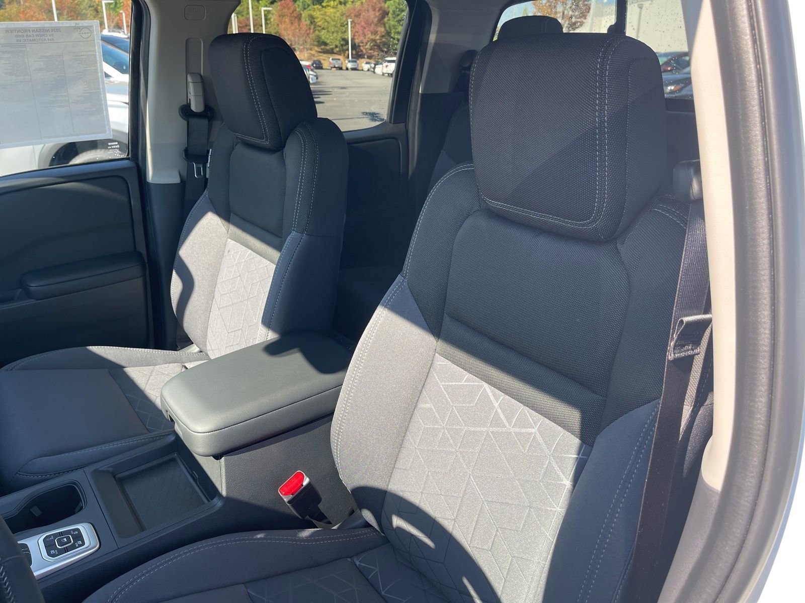 New 2026 Nissan Frontier SV image 18