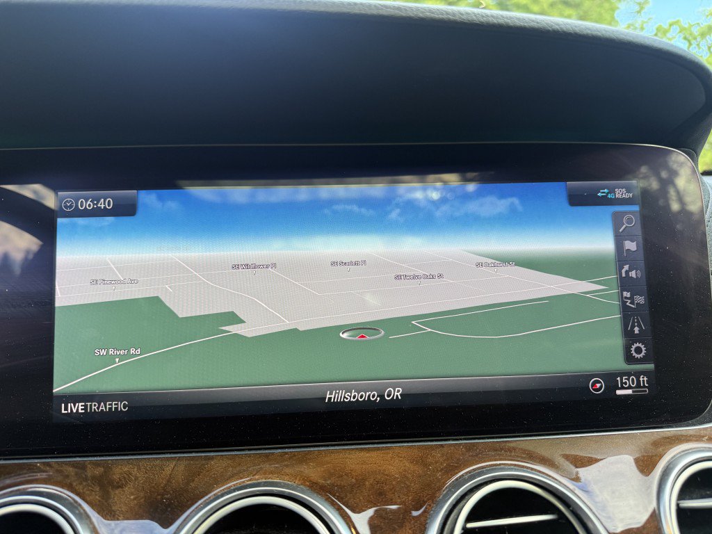 Used 2020 Mercedes-Benz E 350 Sedan image 30