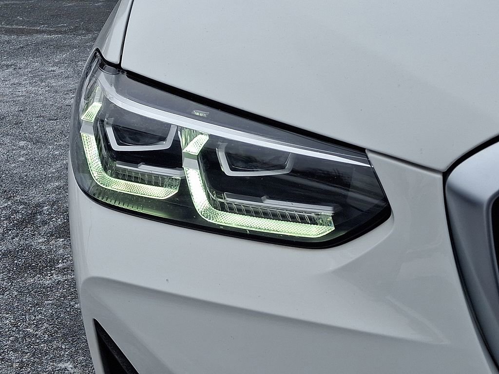 Used 2022 BMW X3 xDrive30i image 12