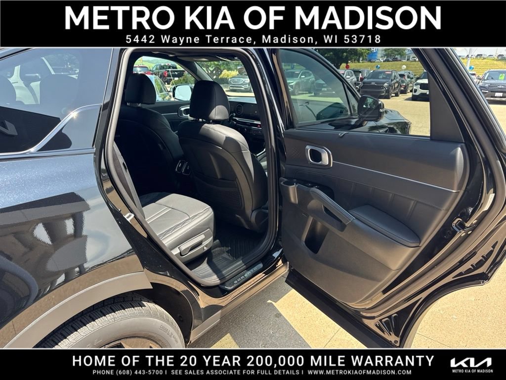 Used 2026 Kia Sorento SX Prestige AWD/4WD image 43