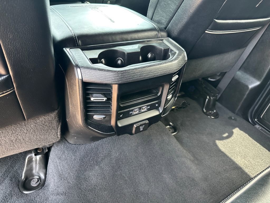 Used 2024 RAM 3500 Limited AWD/4WD image 37