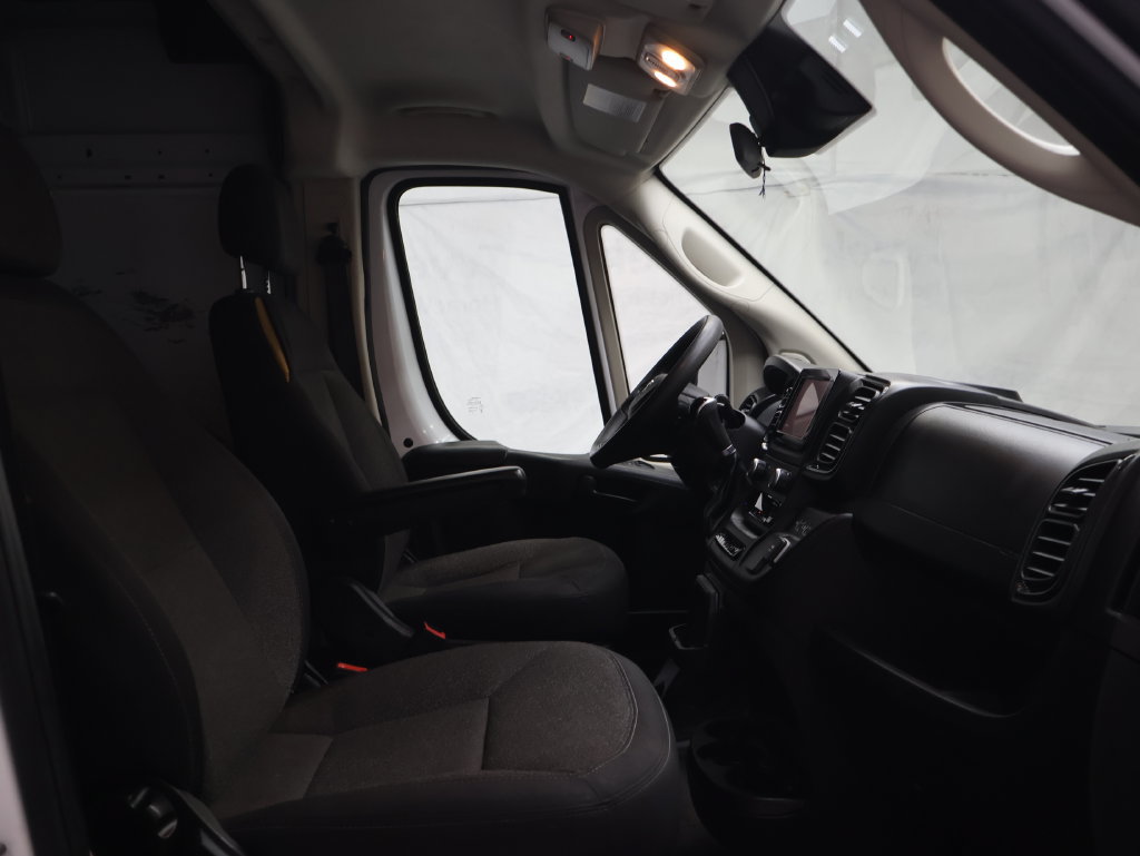 Used 2022 RAM ProMaster 2500 FWD image 9