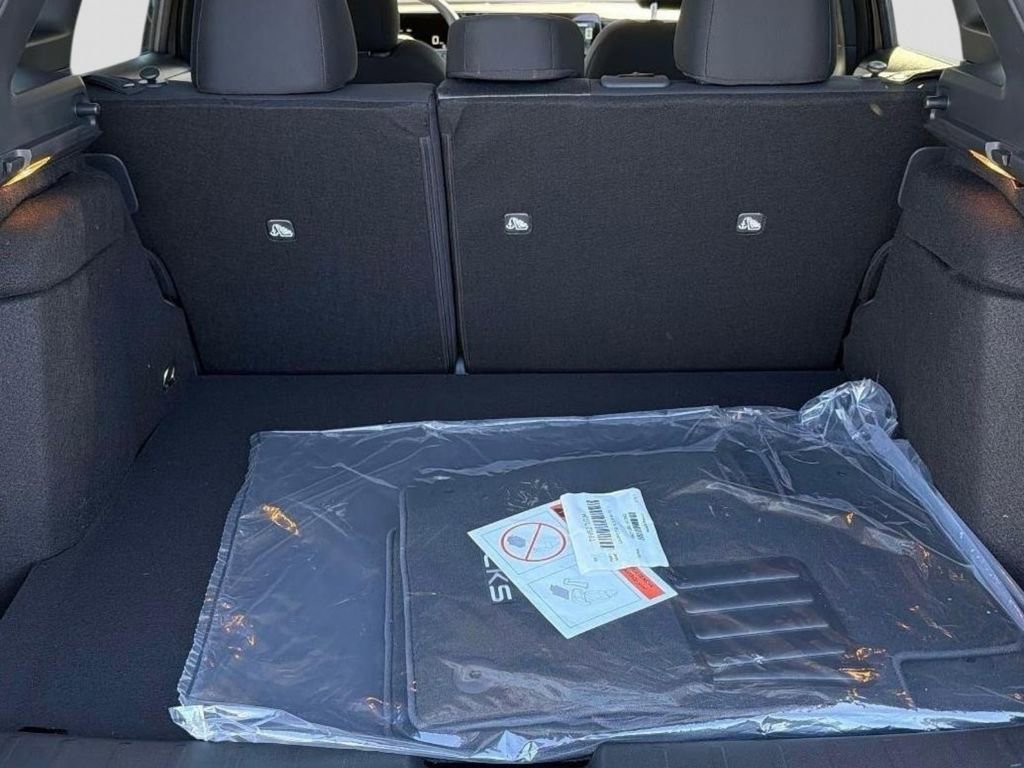 New 2026 Nissan Kicks SV w/ Cold Weather Package AWD/4WD image 7