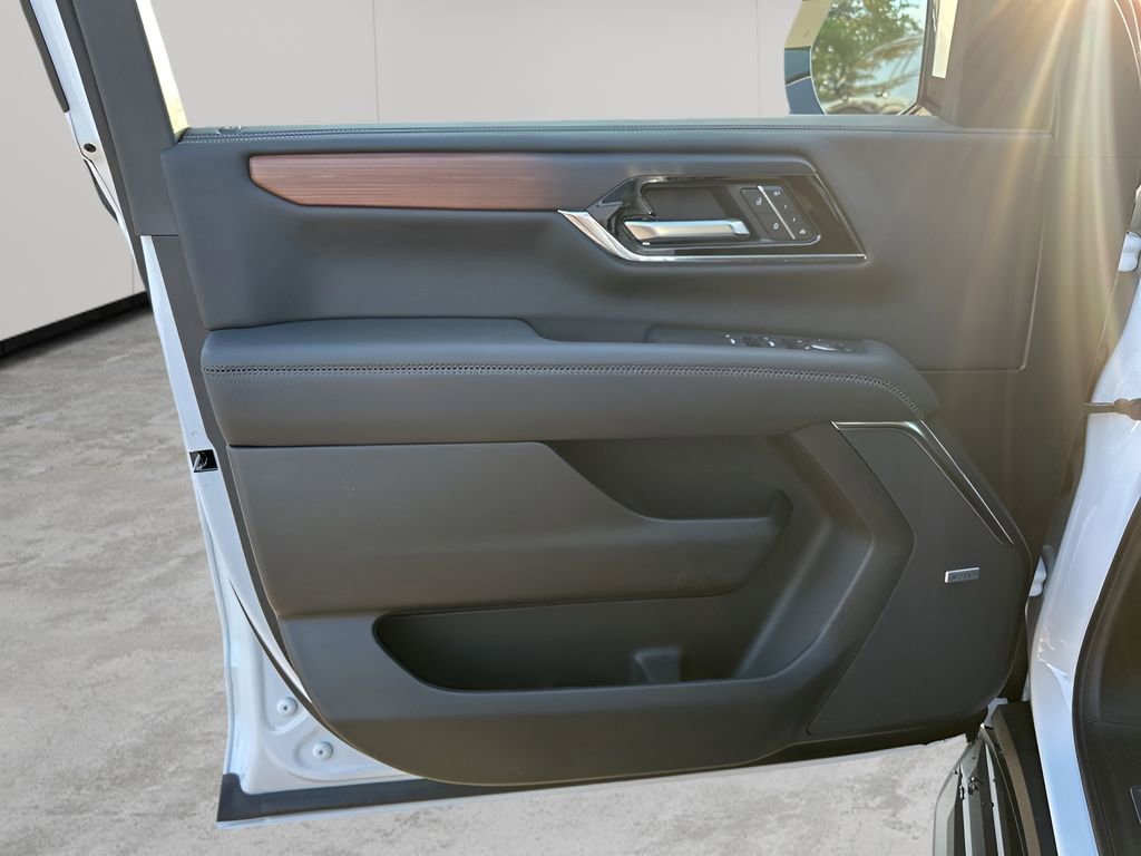 New 2026 GMC Yukon XL Denali RWD image 29