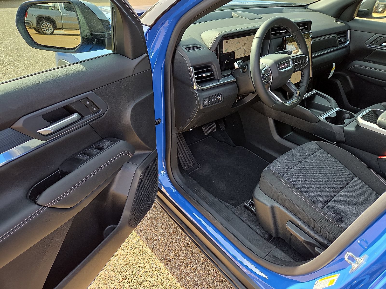 New 2027 GMC Terrain Elevation w/ Black Edition FWD image 11