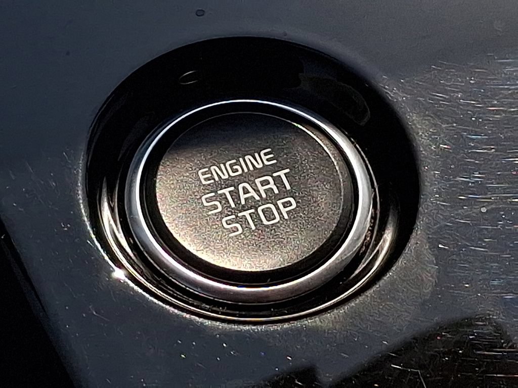 Certified 2023 Kia Sportage EX AWD/4WD image 19