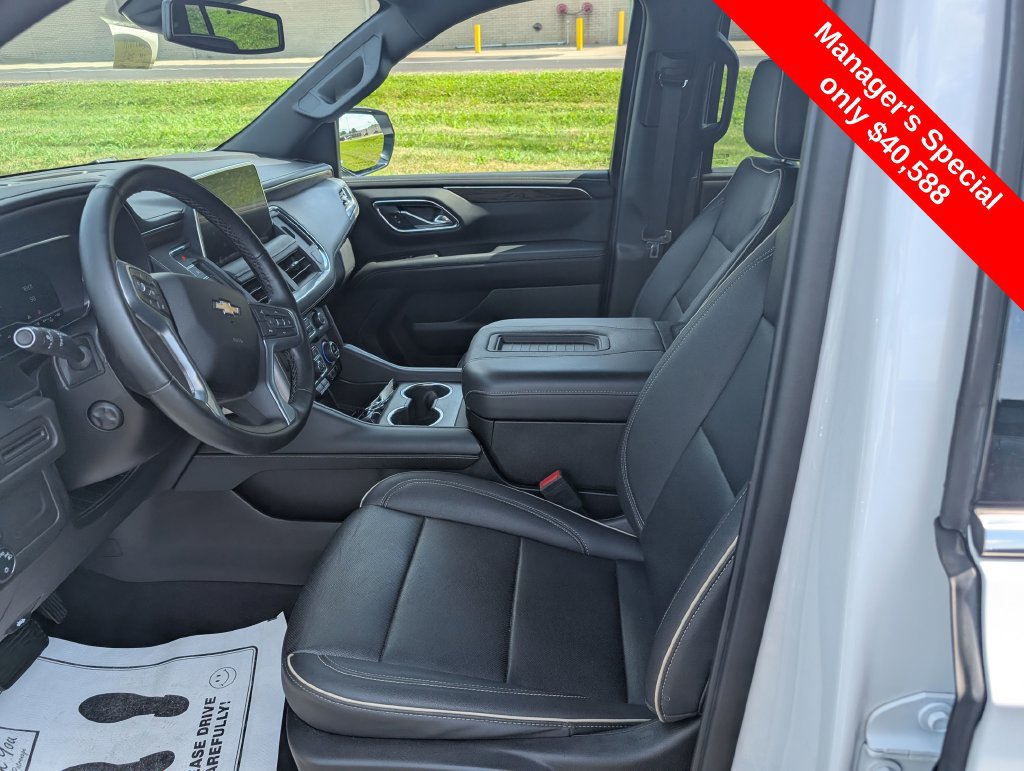 Used 2023 Chevrolet Tahoe Premier RWD image 13
