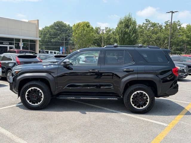 Used 2025 Toyota 4Runner TRD Off-Road Premium AWD/4WD image 2