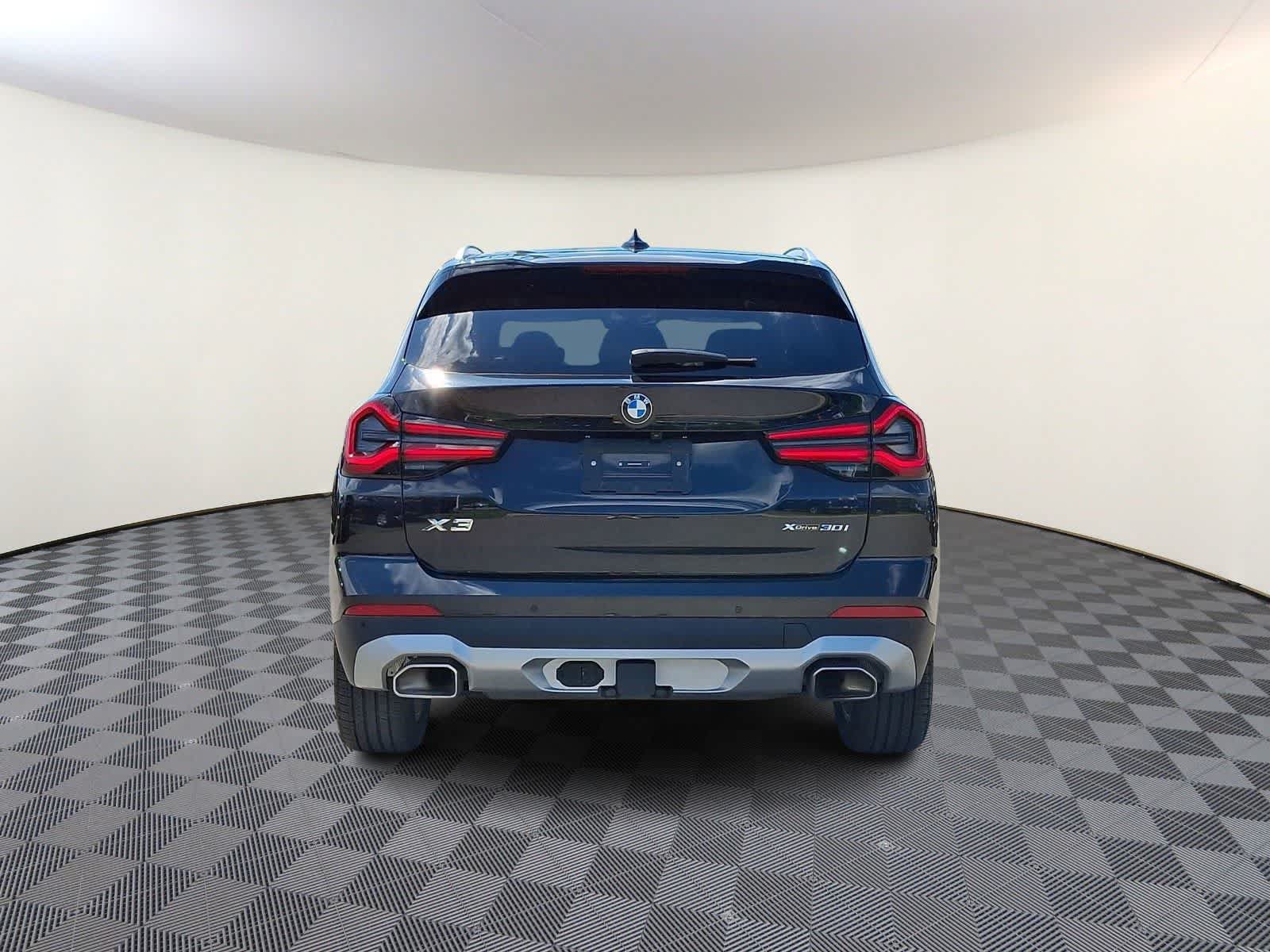 Used 2024 BMW X3 xDrive30i w/ Premium Package AWD/4WD image 6