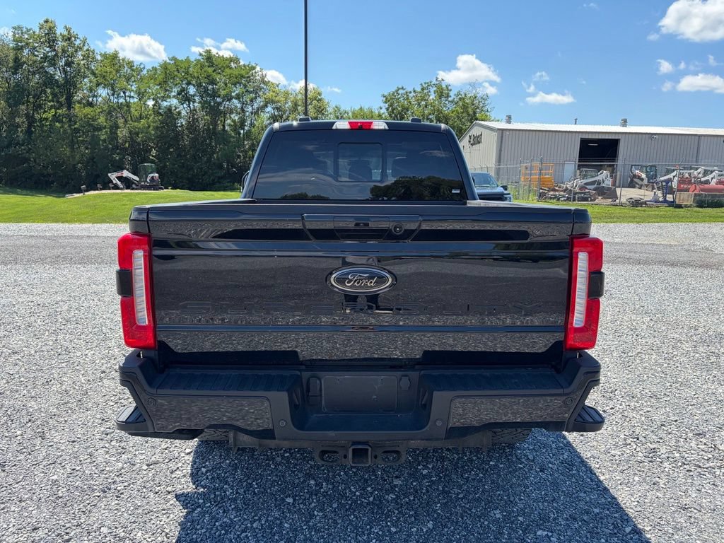 Used 2024 Ford F250 Lariat w/ Black Appearance Package AWD/4WD image 9