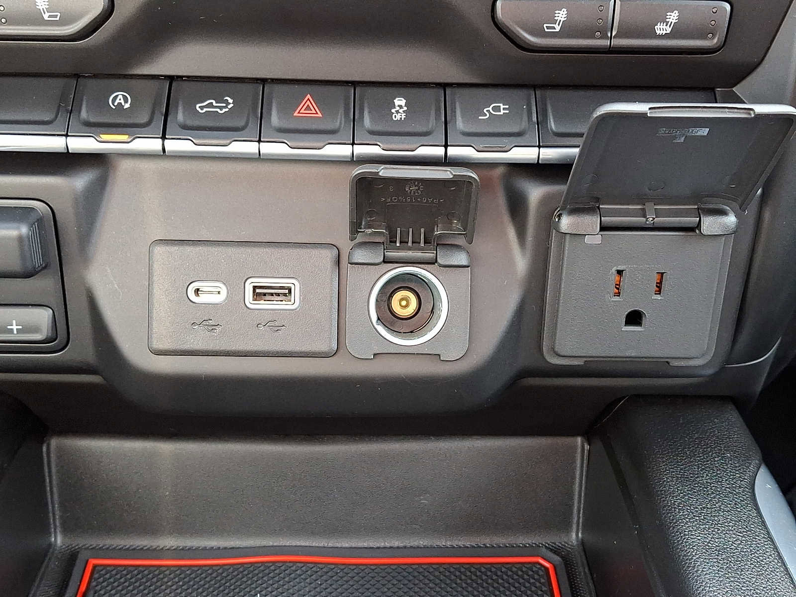 Certified 2022 Chevrolet Silverado 1500 RST w/ Redline Edition image 26