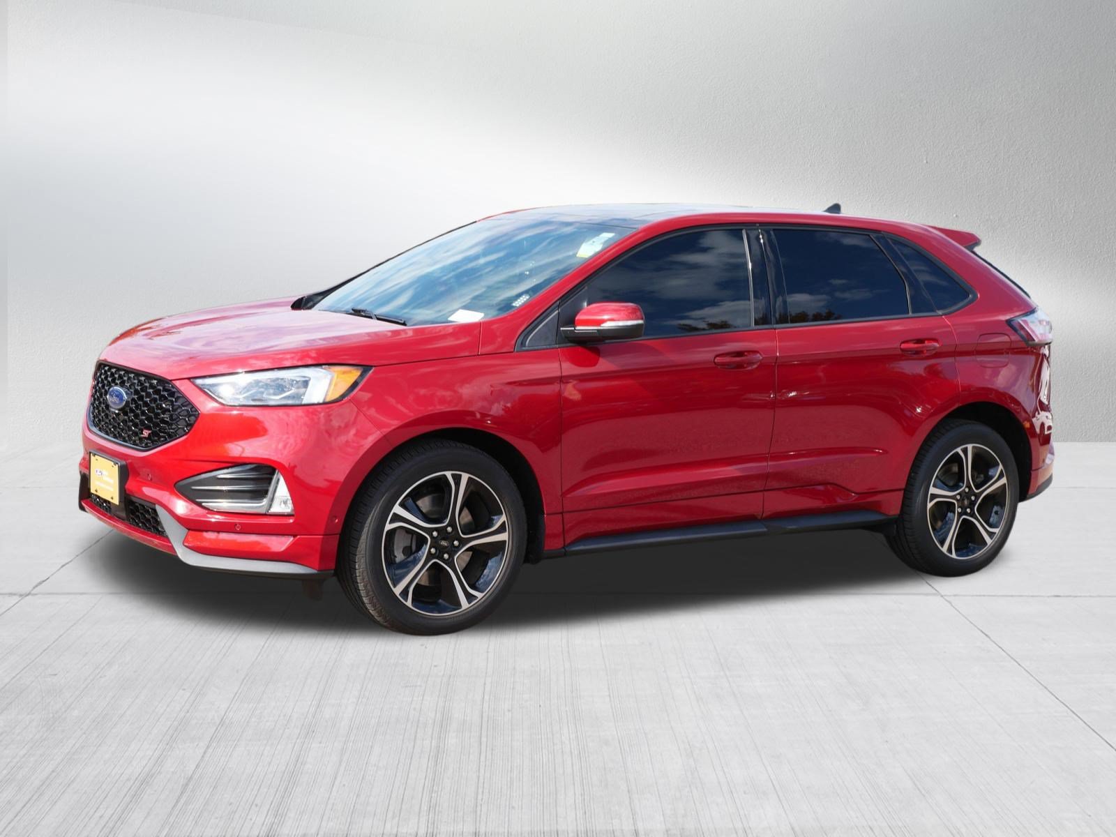 Used 2022 Ford Edge ST w/ Equipment Group 401A AWD/4WD image 3