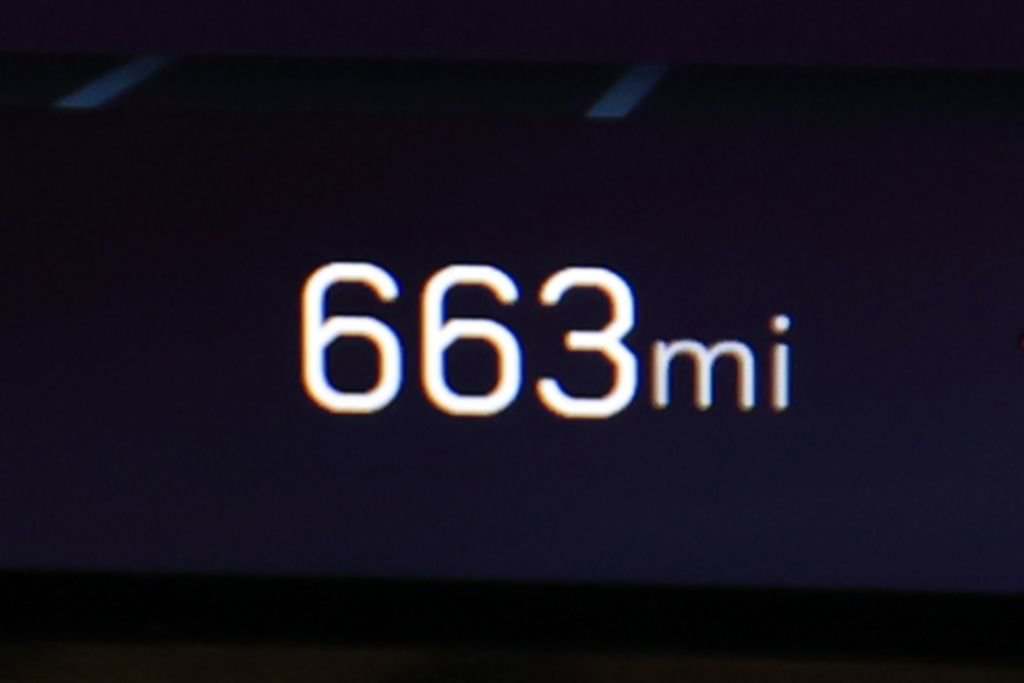 Used 2026 Cadillac Escalade Platinum Sport w/ LPO, Floor Liner Package image 25