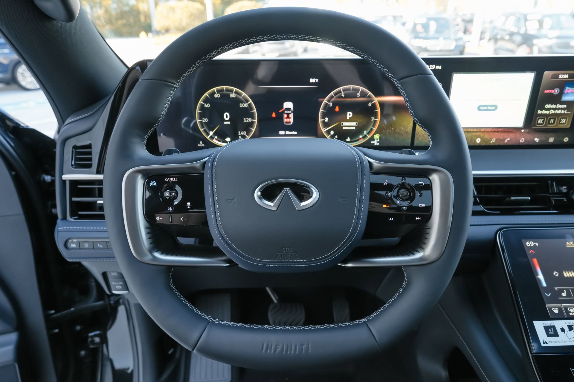 New 2026 INFINITI QX80 4WD image 9