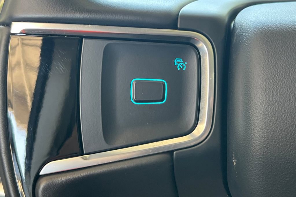 Used 2025 Ford Expedition Platinum image 30
