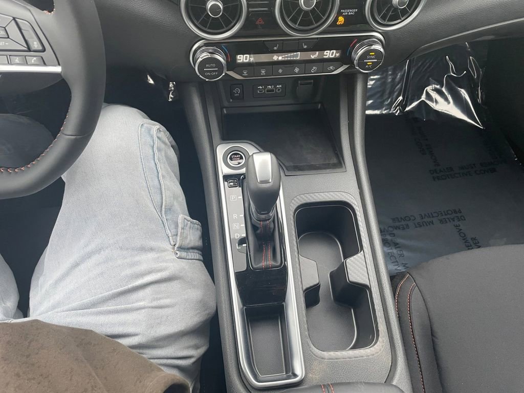 Certified 2025 Nissan Sentra SR w/ Midnight Edition image 24