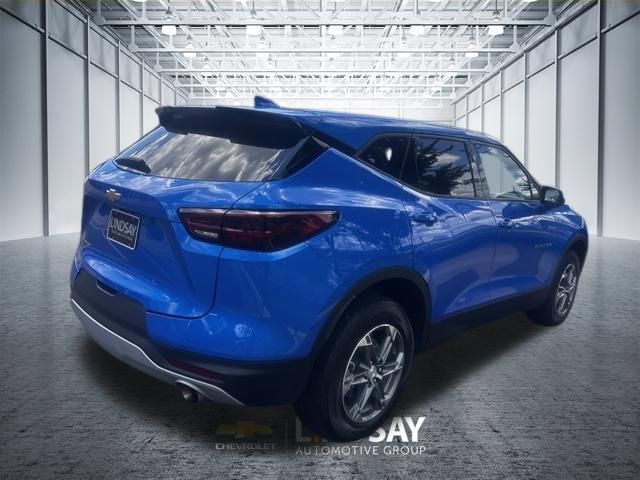 Certified 2025 Chevrolet Blazer LT FWD image 6